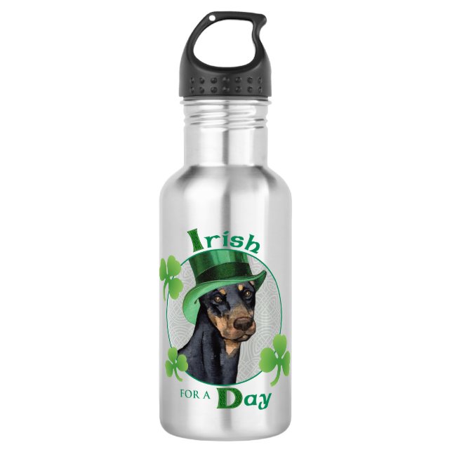 St. Patrick's Day Doberman Pinscher Edelstahlflasche (Vorderseite)