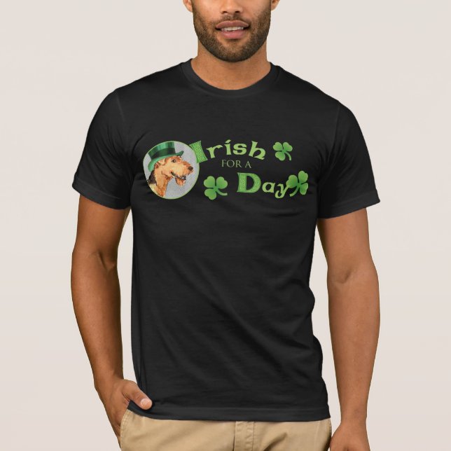 St. Patrick's Day Dogue de Bordeaux T-Shirt (Vorderseite)