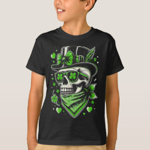 St Patricks Day Frauen Schädel Unordentlicher Dutt T-Shirt
