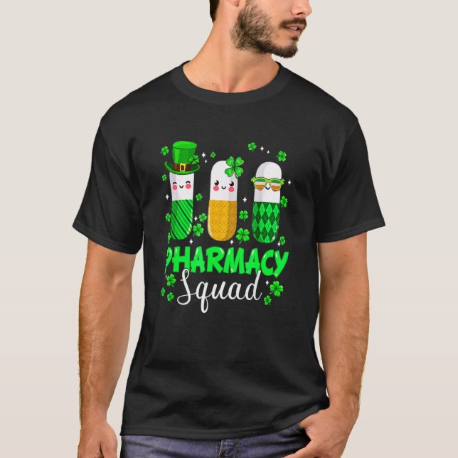 St Patrick's Day Funny Pharmacy Squad Leprechaun P T-Shirt (Vorderseite)