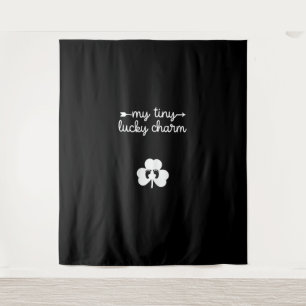 St Patricks Day Funny Pregnancy Ankündigung Niedli Wandteppich