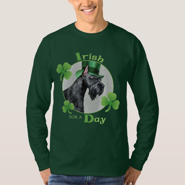 St. Patrick's Day Giant Schnauzer T-Shirt (Vorderseite)