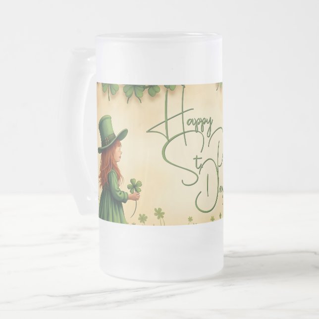 St. Patrick's Day Girl mit Kleeblättern Mattglas Bierglas (Vorderseite Links)