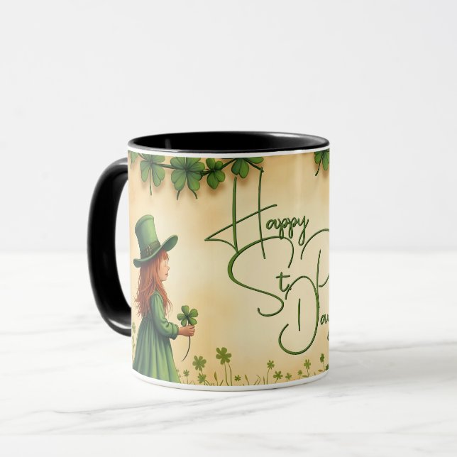 St. Patrick's Day Girl mit Kleeblättern Tasse (Vorderseite Links)