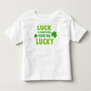 St. Patrick's Day, glücklich, du glaubst glücklich Kleinkind T-shirt