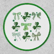 St. Patrick's Day Glücksklee und Bogen