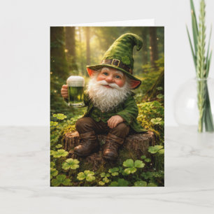 St. Patricks Day Gnom mit grünem Bier Karte