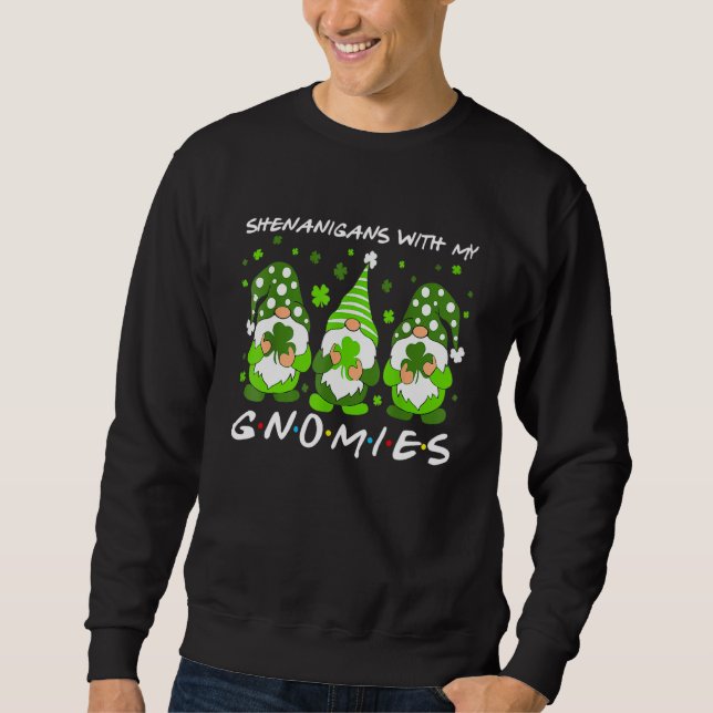 St Patrick's Day Gnome Shamrock Shenanigans With M Sweatshirt (Vorderseite)