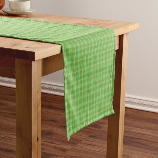 St.Patrick's Day Green Kariert Table Runner Mittelgroßer Tischläufer (Beispiel)