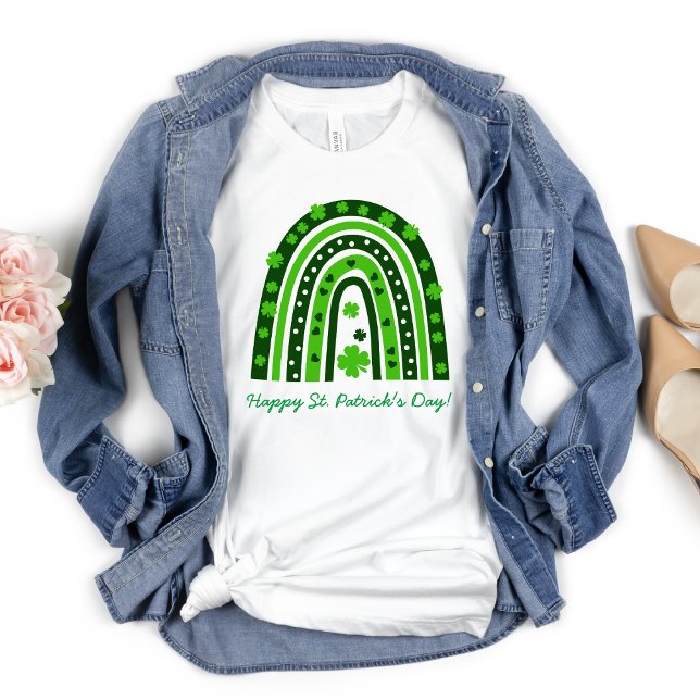 St. Patrick's Day Green Kleeblatt Boho Rainbow T-Shirt (Von Creator hochgeladen)