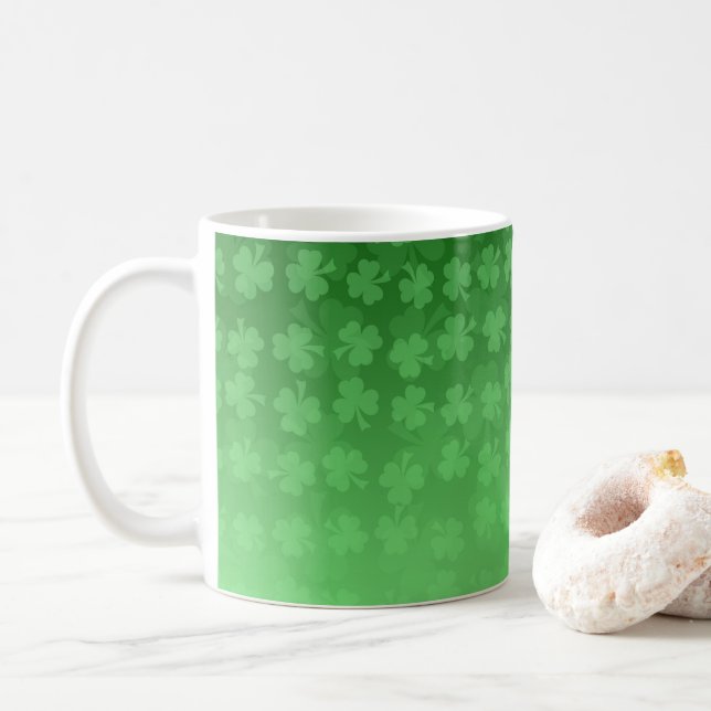 St. Patrick's Day Green Kleeblatts ombre pattern Kaffeetasse (Mit Donut)
