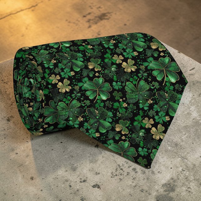 St. Patrick's Day Grüne Kleeblatt Krawatte nach Ma (Von Creator hochgeladen)