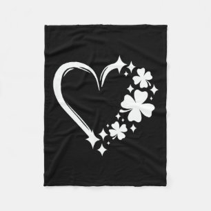 St Patrick's Day Heart Niedlich St Patricks Day Sh Fleecedecke
