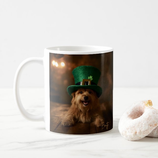 St. Patrick's Day Hund in Leprechaun Hat Kaffeetasse (Mit Donut)