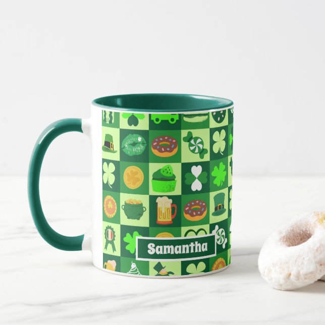 St. Patrick's Day Icons Nahtloses Muster Tasse (Mit Donut)