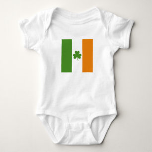 St. Patricks Day Irische Flagge mit Shamrock-Klee Baby Strampler