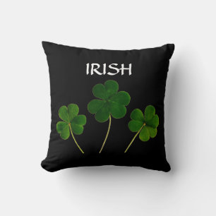 St Patrick's Day Irish 2020 Green Kleeblatt Black Kissen