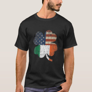 St Patrick's Day Irish American Flag Vintag Shamr T-Shirt