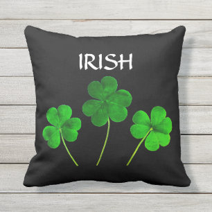St Patrick's Day Irish Neon Green Kleeblatt Black Kissen