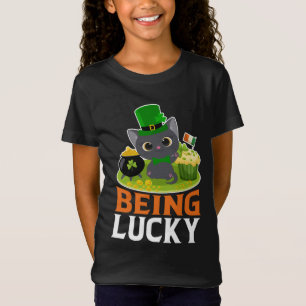 St. Patrick's Day ist glücklich T-Shirt