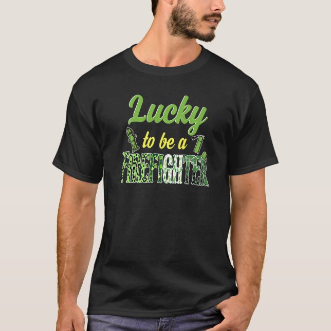 St Patricks Day Kariert Irisch als Feuerwehrmann T-Shirt (Vorderseite)