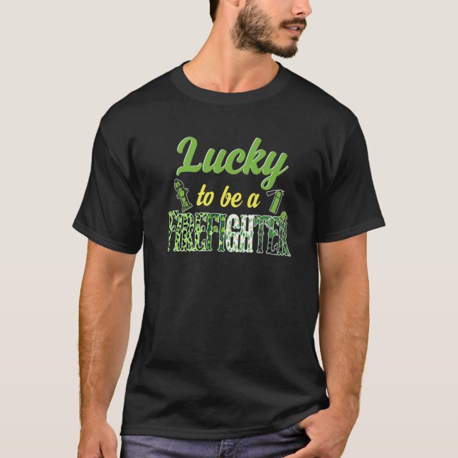 St Patricks Day Kariert Irisch als Feuerwehrmann T-Shirt (Vorderseite)