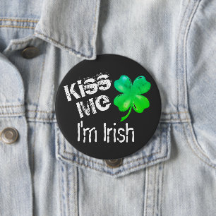 St. Patrick's Day Kiss Me I'm Irish Green Kleeblat Button