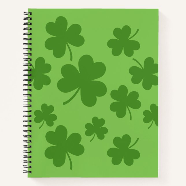 St Patrick's Day Kleeblatt Clover Pattern Notizbuch (Vorderseite)