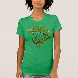 St. Patrick's Day   KLEEBLÄTTER   funkelnde Herzen T-Shirt