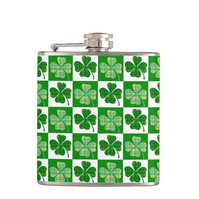 St. Patrick's Day Kleeblatts Flachmann (Vorderseite)