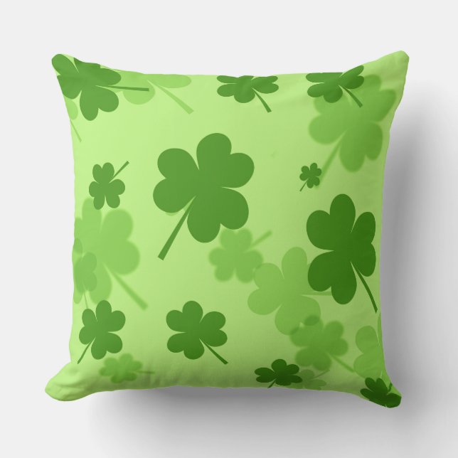 St. Patrick's Day Kleeblatts Throw Kissen (Vorderseite)