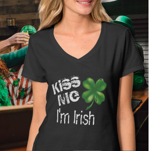 St. Patrick's Day Küss mich, ich bin Ire Schwarzes T-Shirt