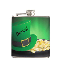 St. Patrick's Day Leprechaun Hat and Pot of Gold Flachmann