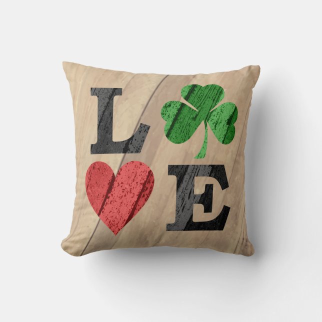 St. Patrick's Day LIEBE mit Herz und Kleeblatt Kissen (Vorderseite)