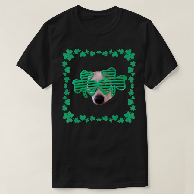 St Patrick's Day Lucky Chihuahua Kleeblatts Green  T-Shirt (Design vorne)
