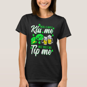 St Patrick's Day Lucky Kleeblatt Waitress Barkeepe T-Shirt