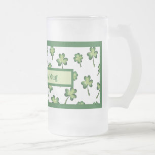 St. Patrick's Day Lucky Tasse Mattierter Bierstein