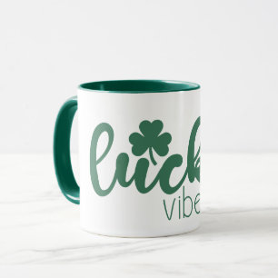St. Patrick's Day Lucky Vibes mit grüner Klee Tasse