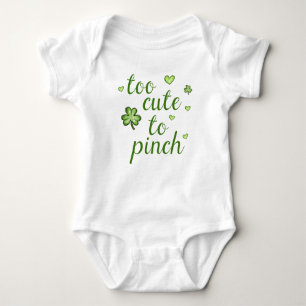 St. Patricks Day Niedlich Green zu Niedlich zum Pi Baby Strampler