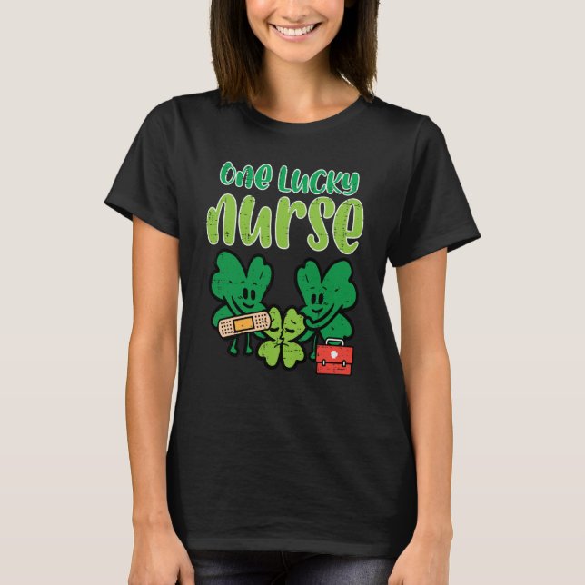 St Patricks Day One Lucky Nurse Shamrocks Scrub To T-Shirt (Vorderseite)