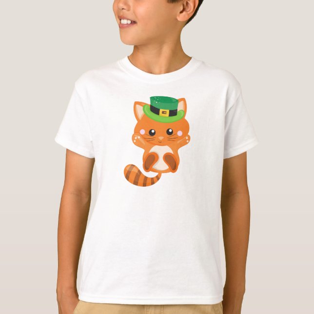 St. Patrick's Day, Orange Cat, Leprechaun Hat T-Shirt (Vorderseite)
