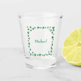 St. Patrick's Day personalisiertes Kleeblatt Schnapsglas