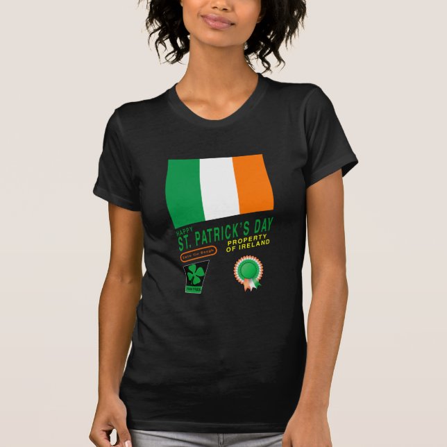 St. Patrick's Day Retro Design mit irischer Flagge T-Shirt (Vorderseite)