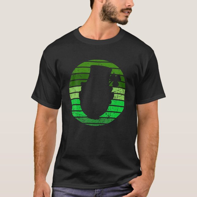 St. Patrick's Day Retro Sunset T-Shirt (Vorderseite)