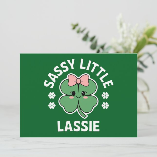 St Patricks Day Sassy Little Lassie Kids Girl Einladung (Stehend Vorderseite)