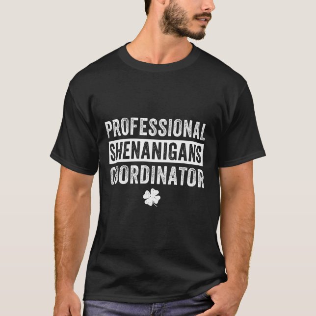 St. Patrick's Day Schabernack-Koordinator Lehrer T-Shirt (Vorderseite)