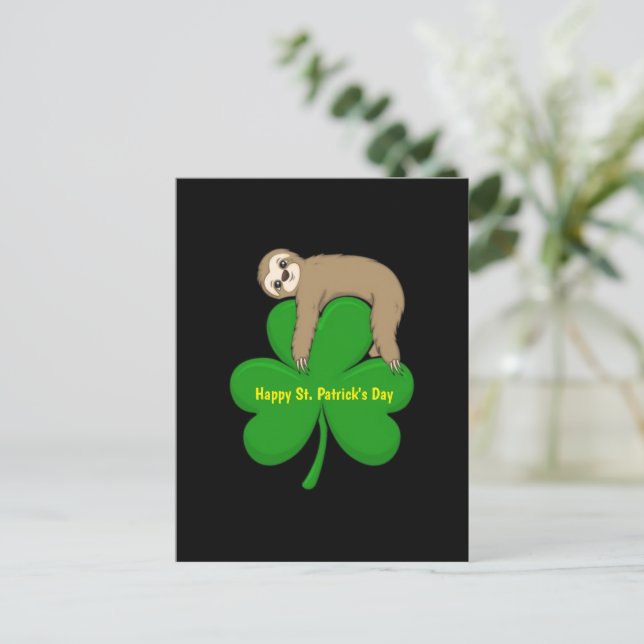 St. Patrick's Day Sloth Postkarte (Stehend Vorderseite)