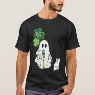St Patricks Day Süßer Geist hält Shamrock-Ballon T-Shirt