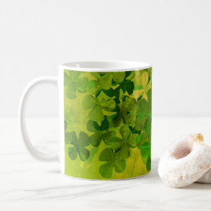 St. Patrick's Day und Viel Glück , vierblättrige Kaffeetasse