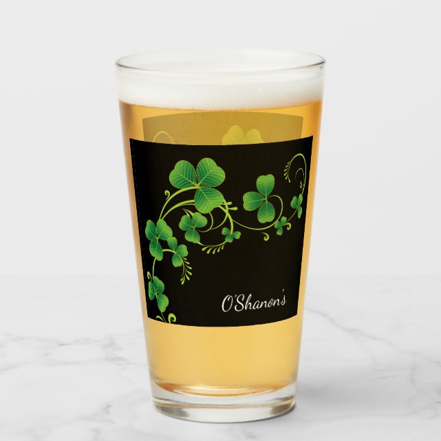 St. Patricks Day Vine & Clover Glass-Individuelle  Glas (Vorne (Gefüllt))